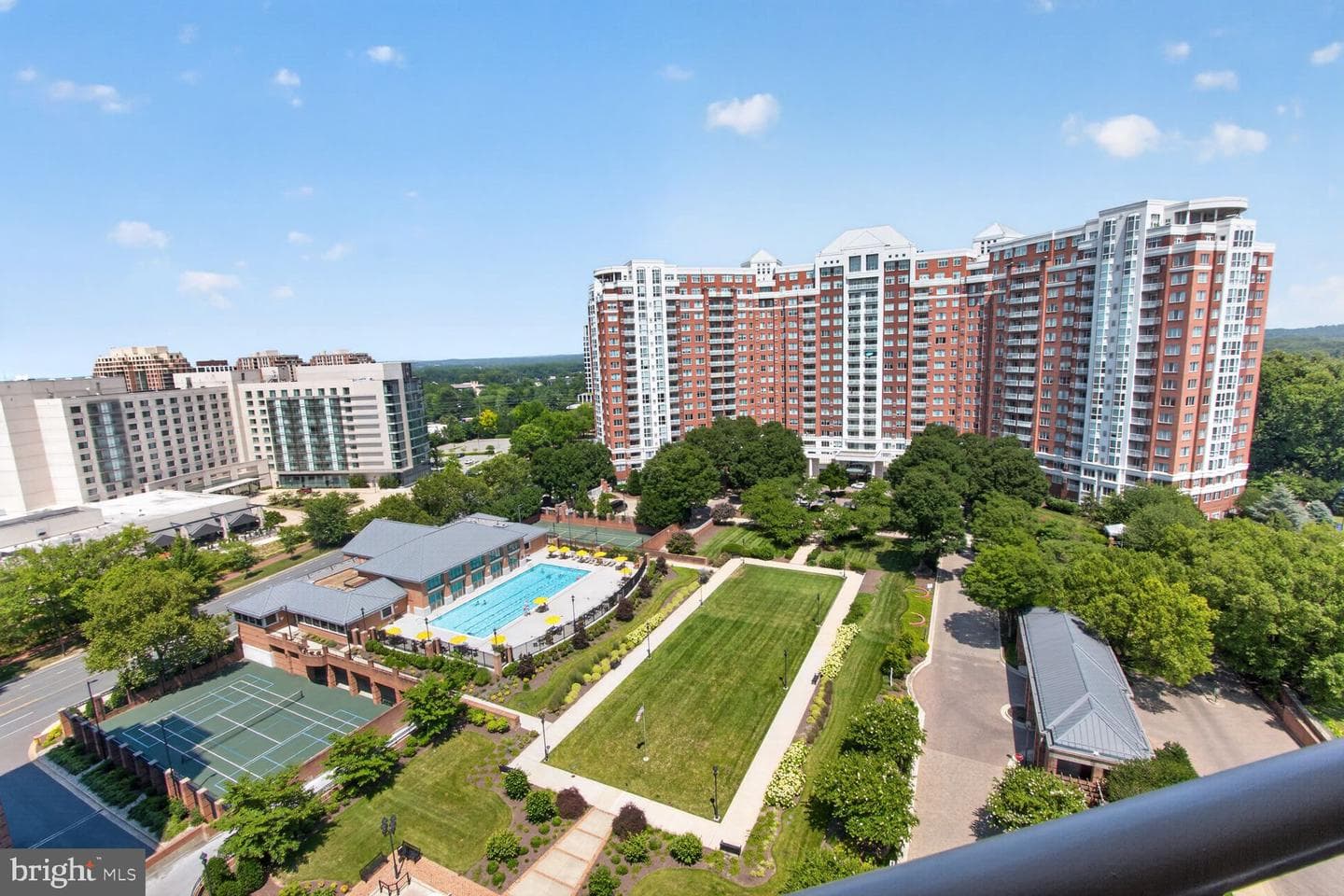 5809 Nicholson Lane #1504 photo 12