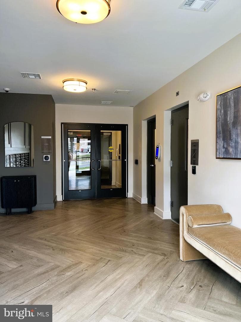 1141 Fortune Terrace #307 photo 2