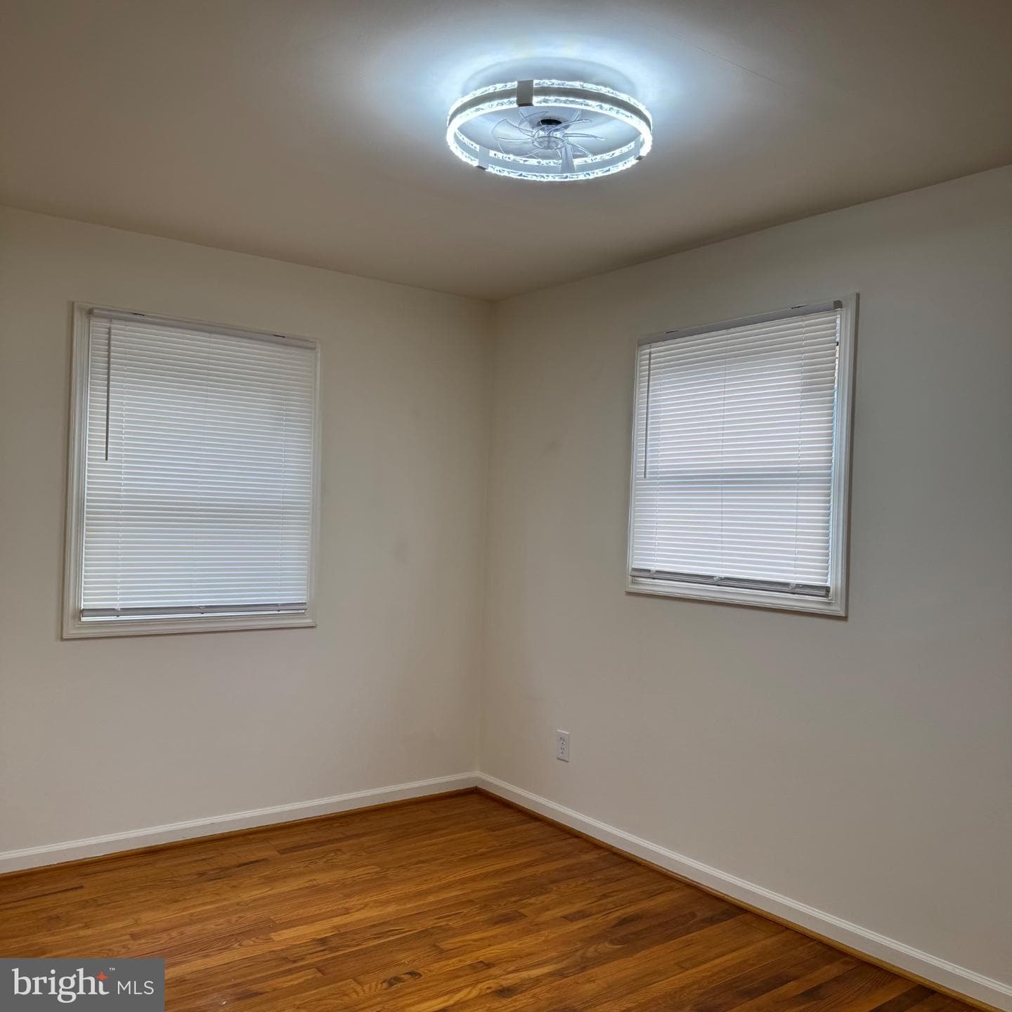 3204 Henderson Avenue photo 18