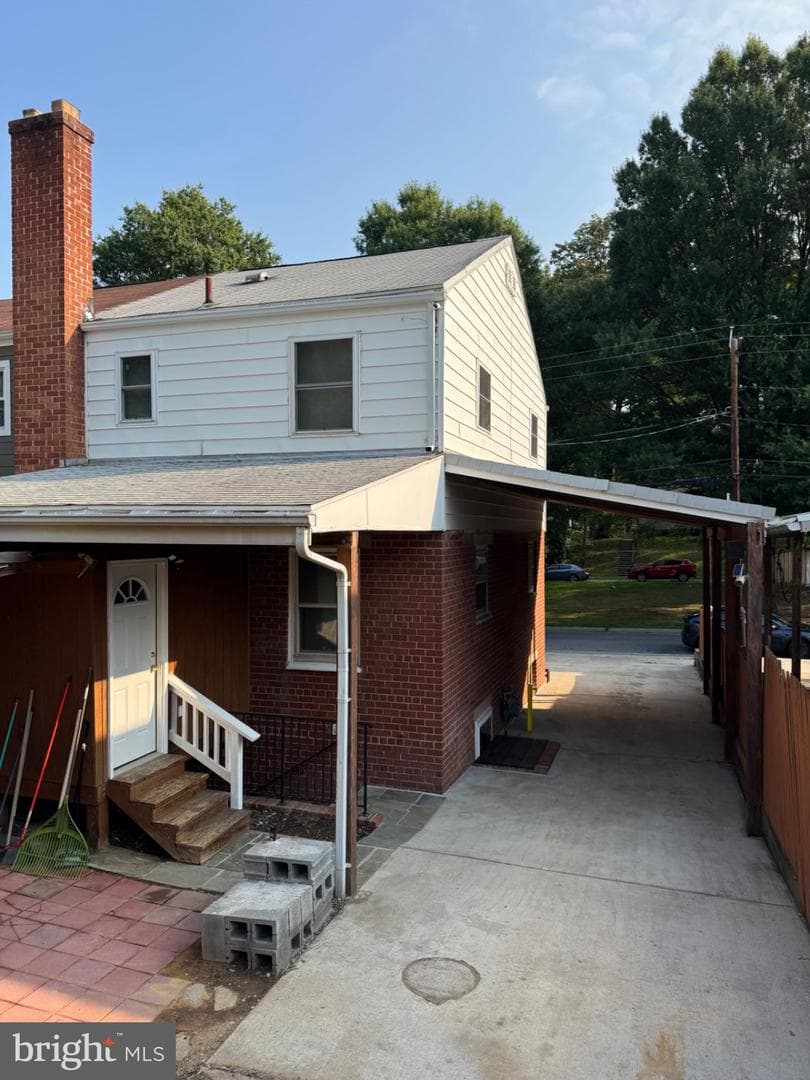 3204 Henderson Avenue photo 3