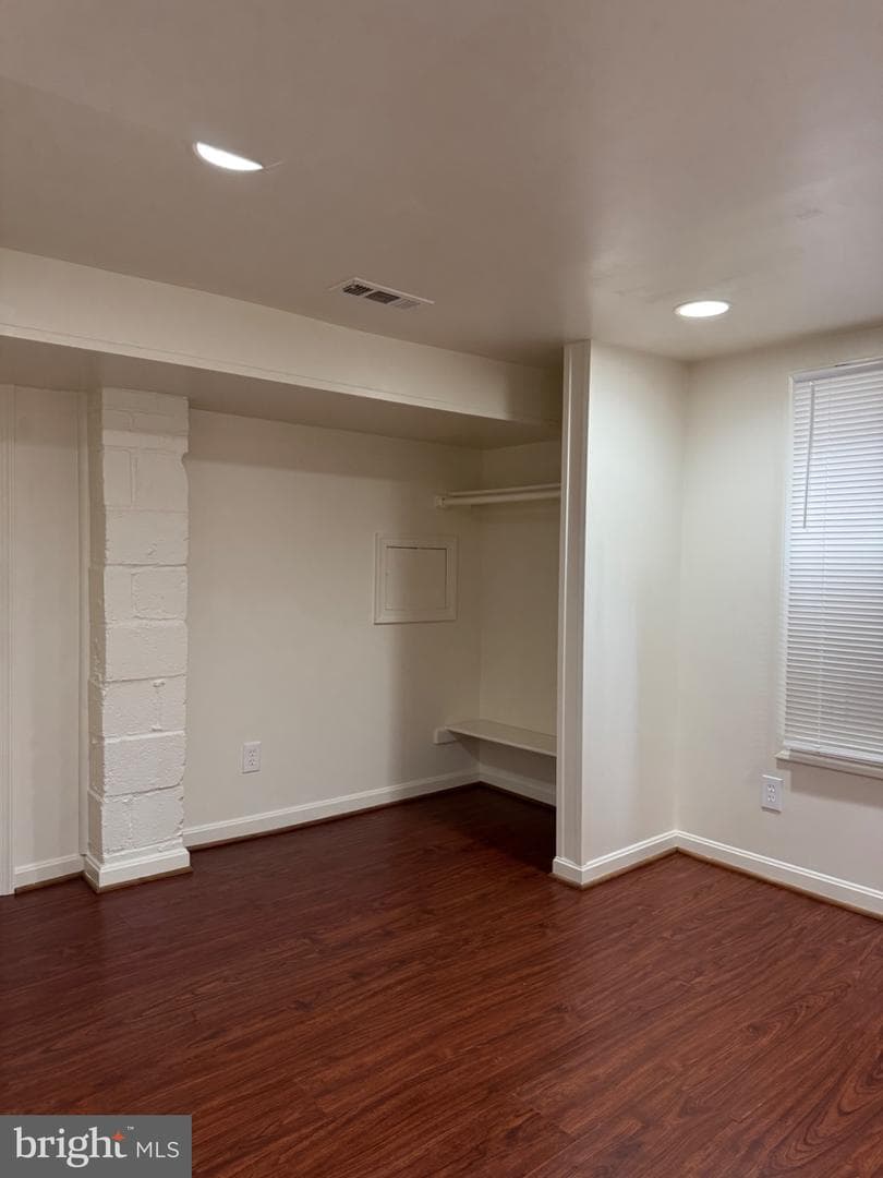 3204 Henderson Avenue photo 40