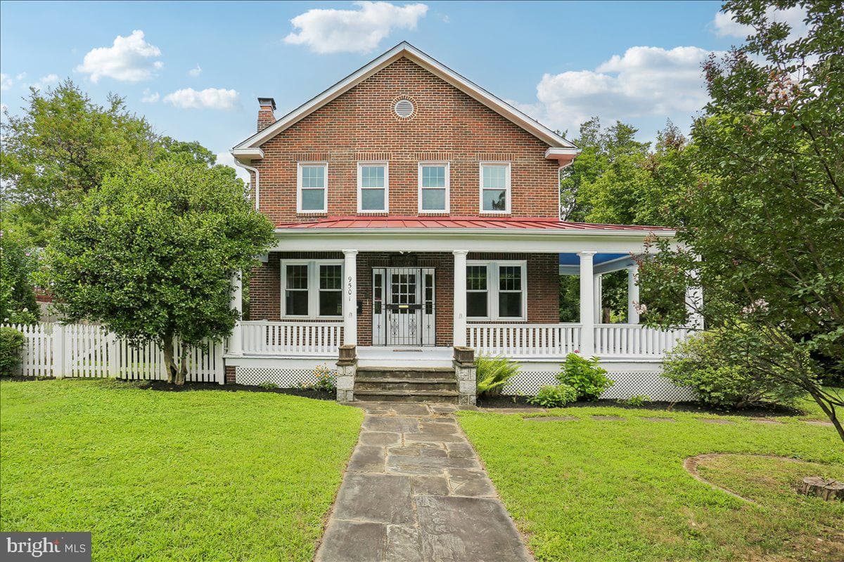 9501 Colesville Road photo 1