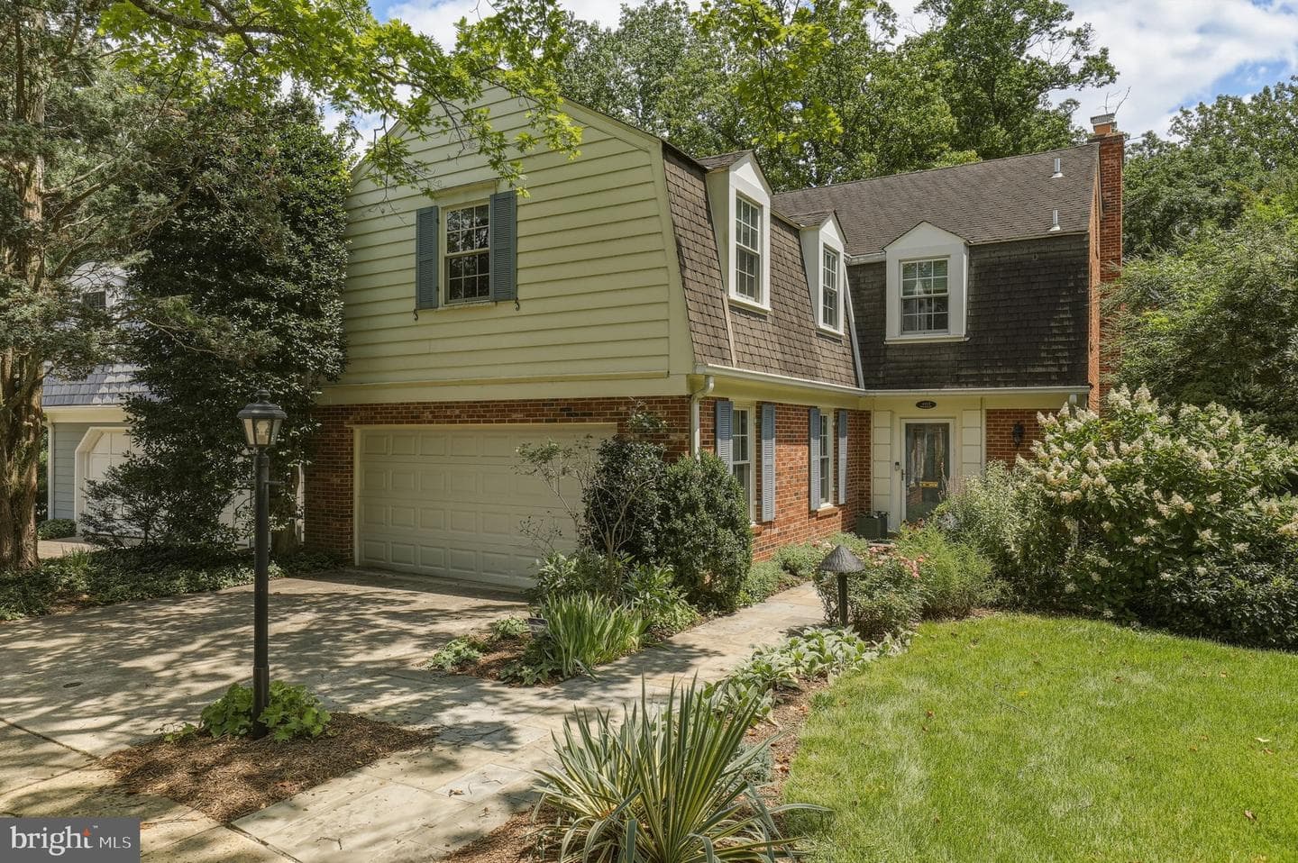 4413 Boxwood Road photo 1