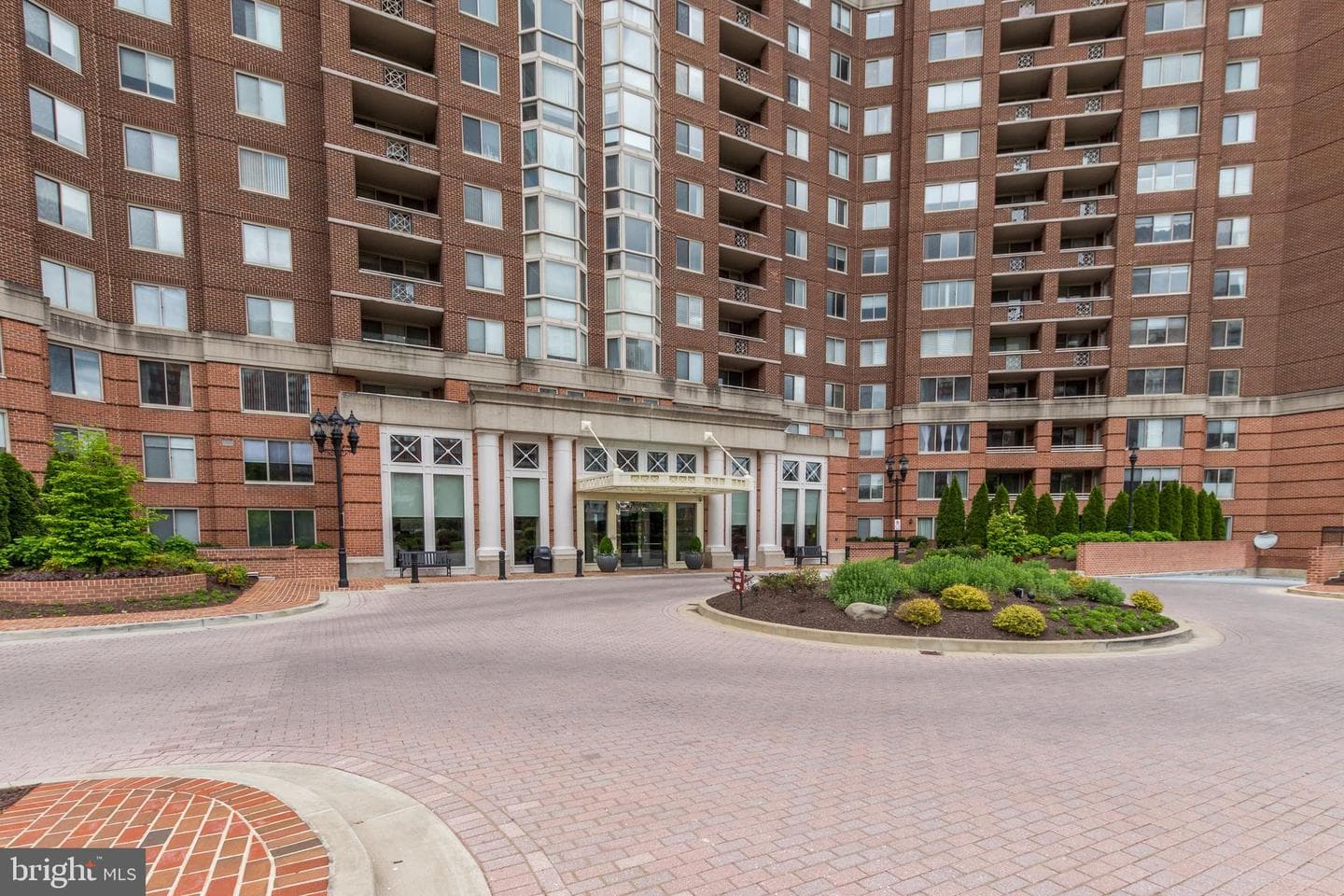 5809 Nicholson Lane #103 photo 1