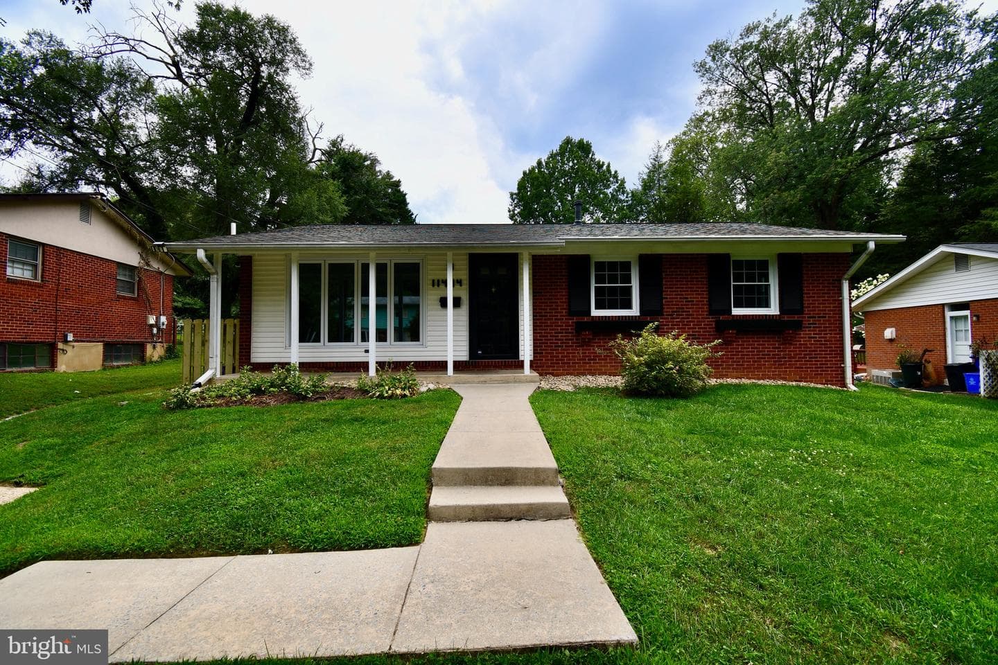 11404 Soward Drive photo 1