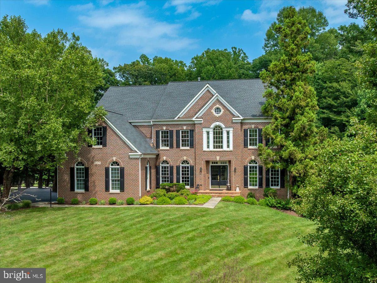 22305 Bertie Farm Court photo 1