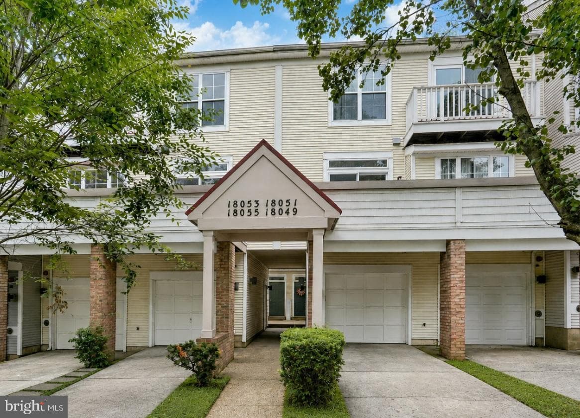18055 Royal Bonnet Circle photo 1