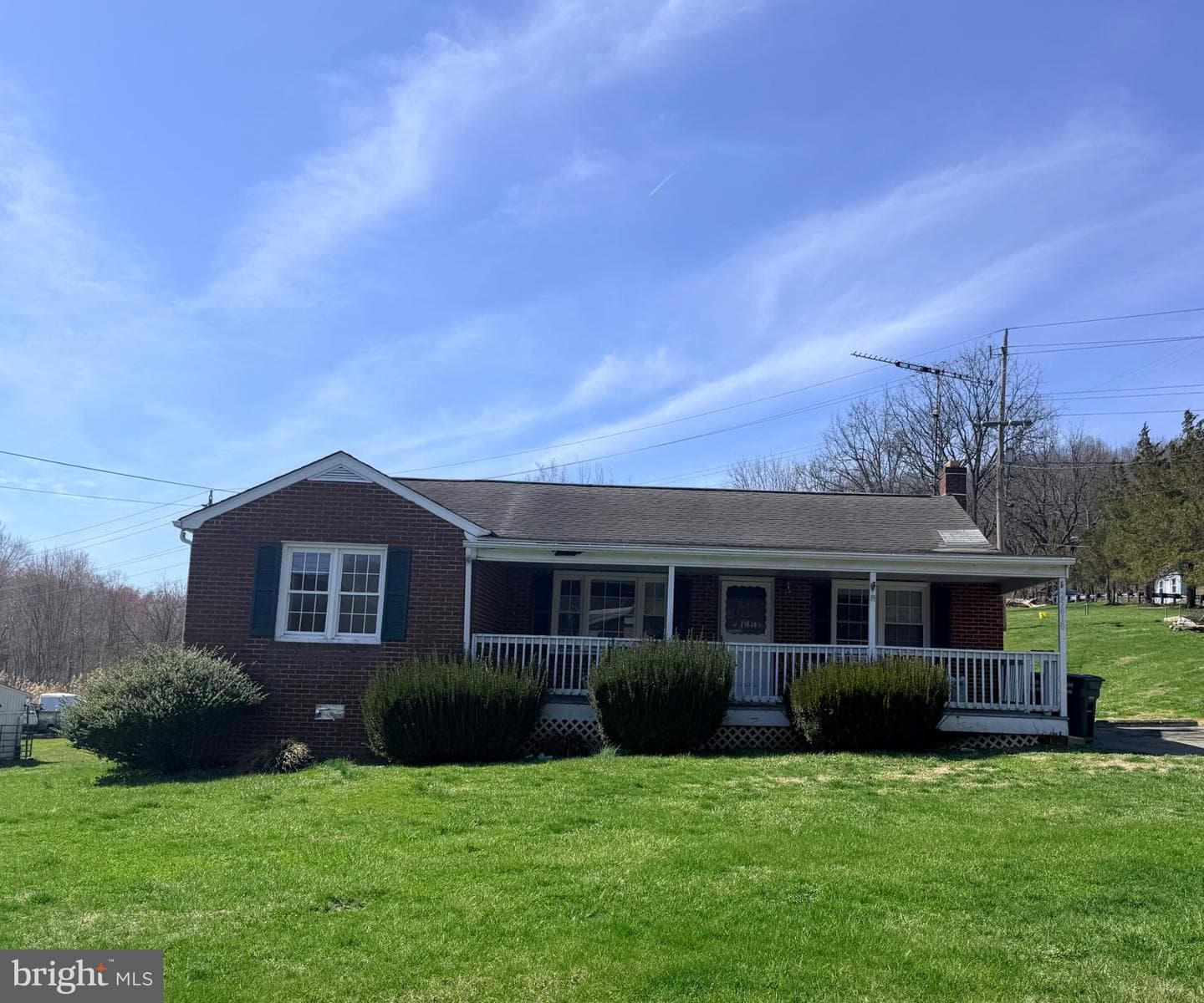 25810 Frederick photo 1