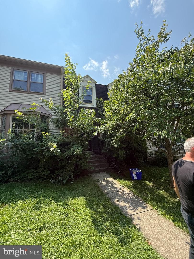 23 Brahms Court photo 1