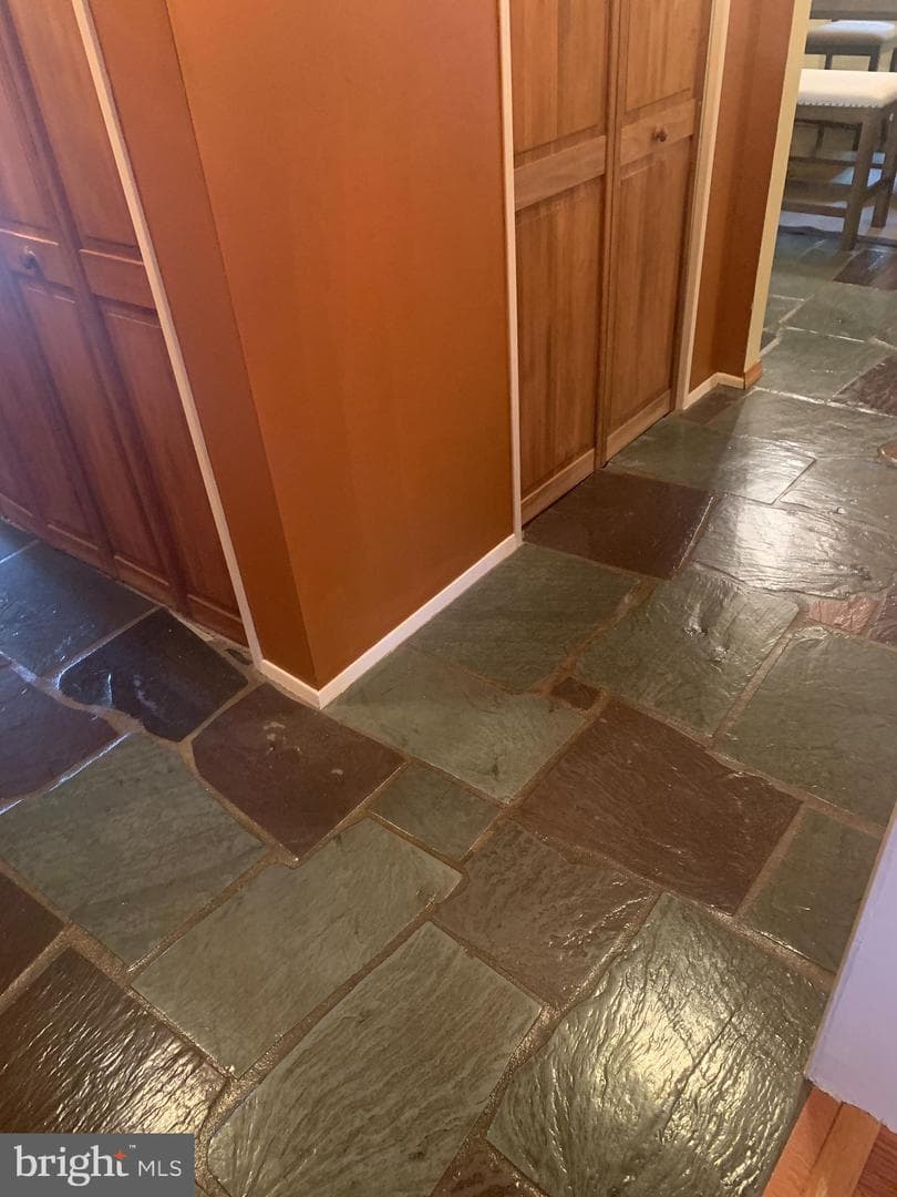 2711 Kirk Lane photo 38