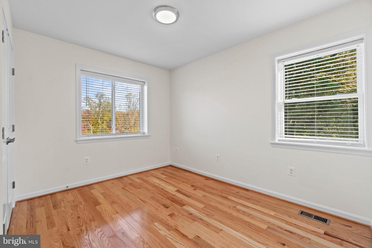 1822 Campbell Drive photo 15