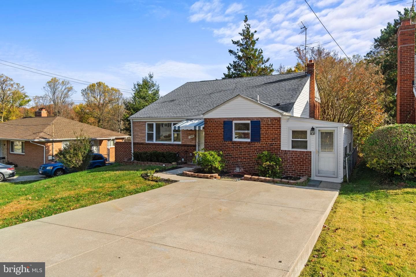 1822 Campbell Drive photo 2