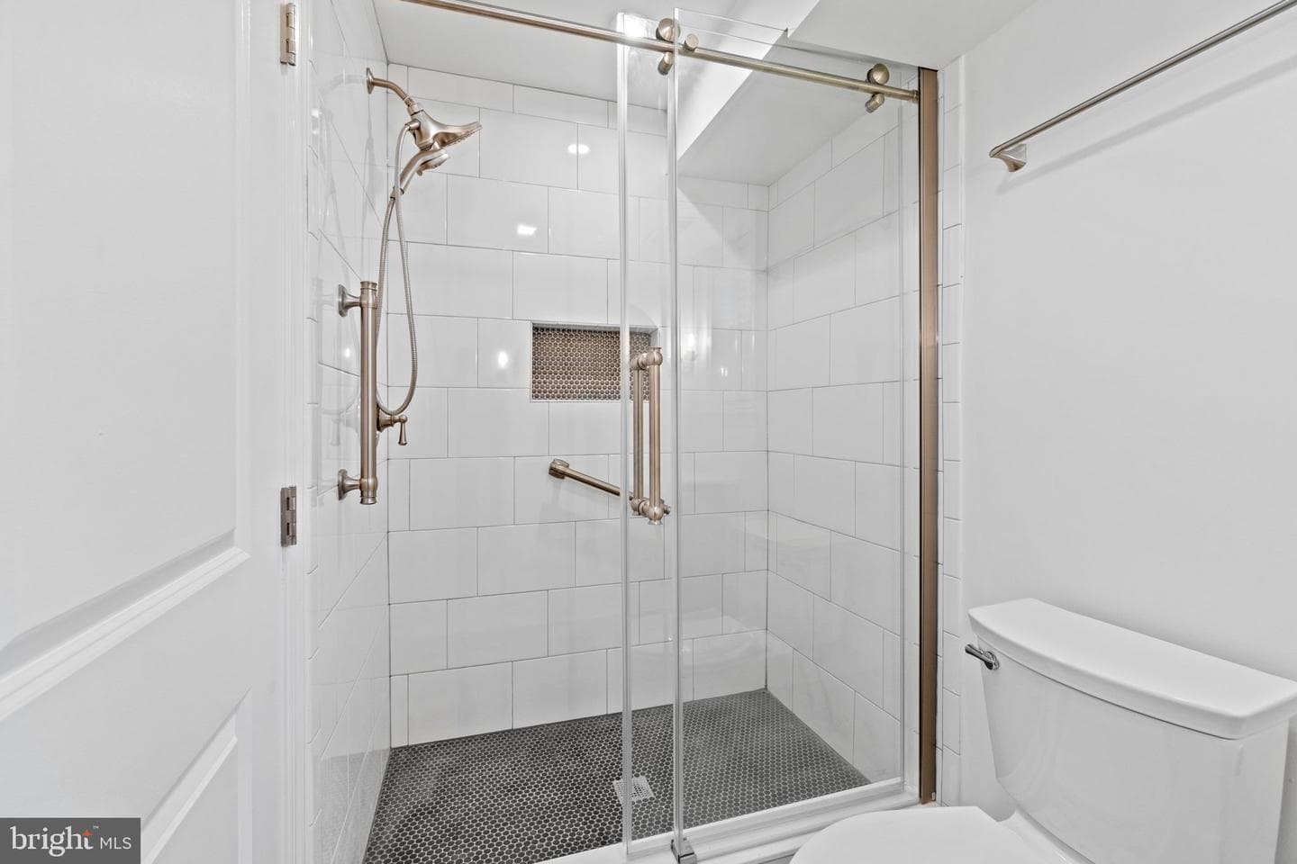 1822 Campbell Drive photo 24