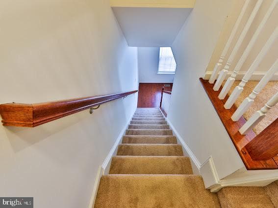 1635 Wesbourne Drive photo 30