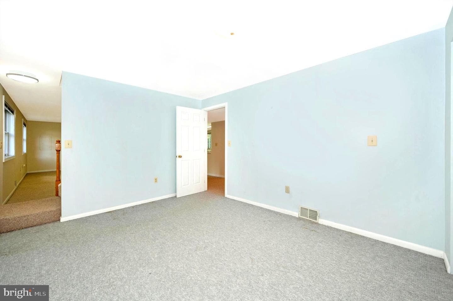 8411 Church Lane photo 22