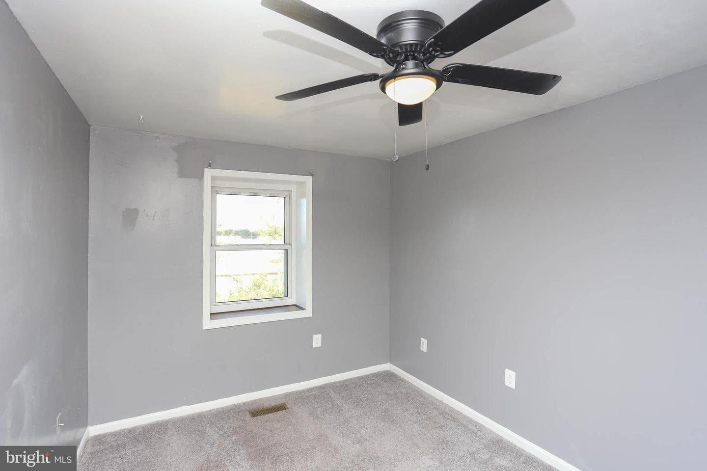 7111 Cross Street photo 10