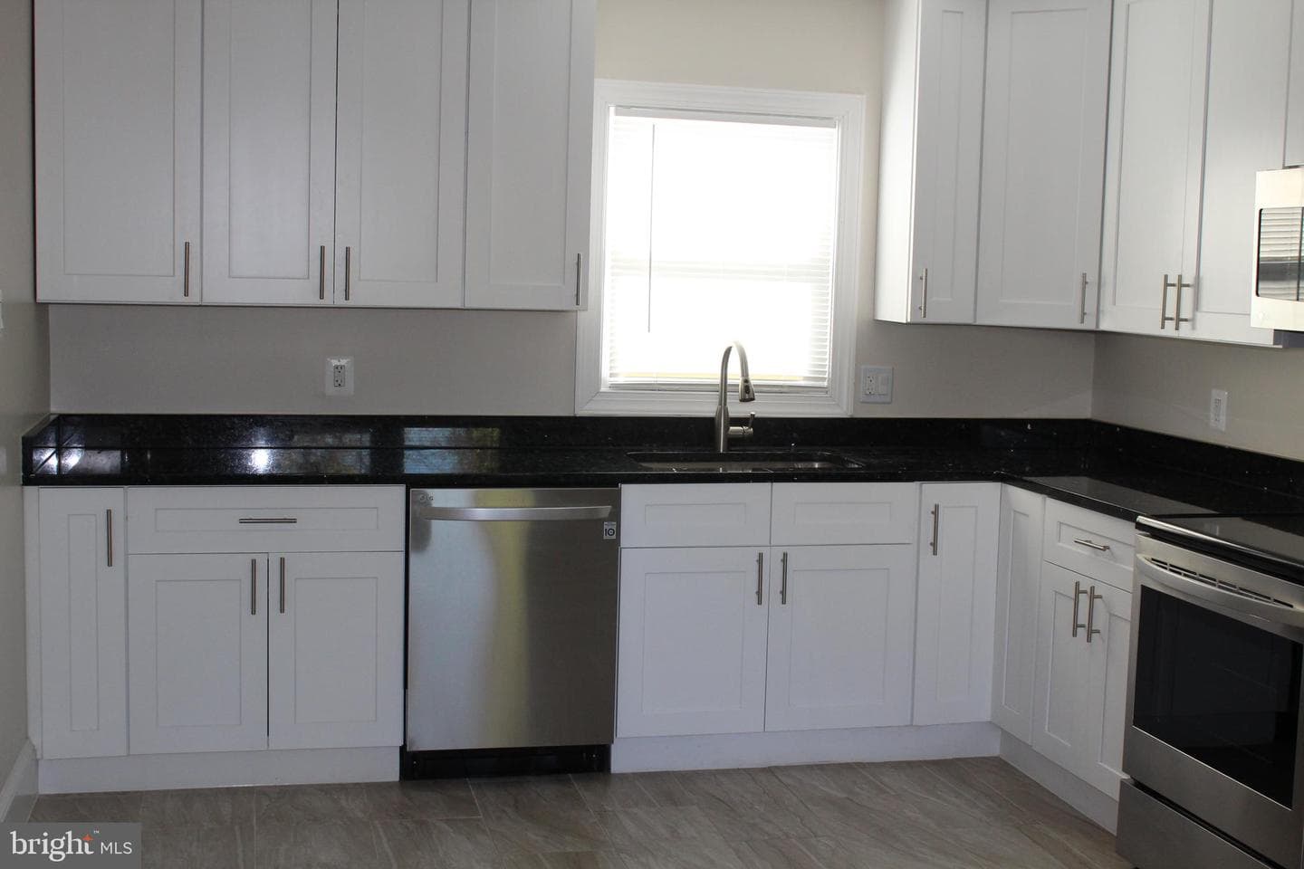 5412 Sargent Road photo 19