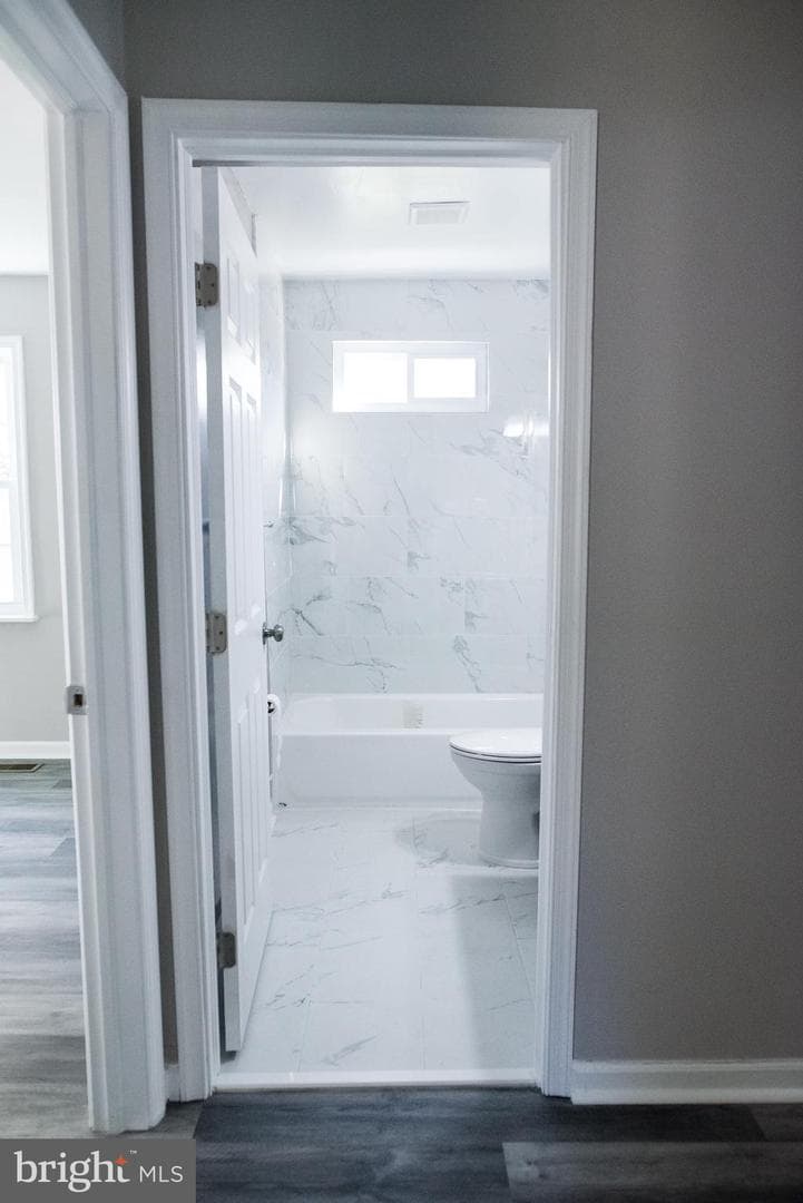 6007 37th Avenue photo 24