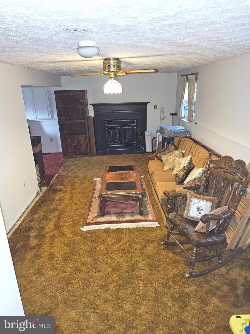301 Hyannis Court photo 14