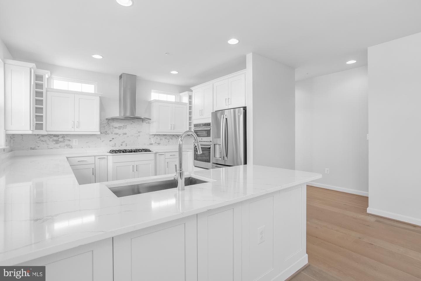 608 Skiff Way photo 11