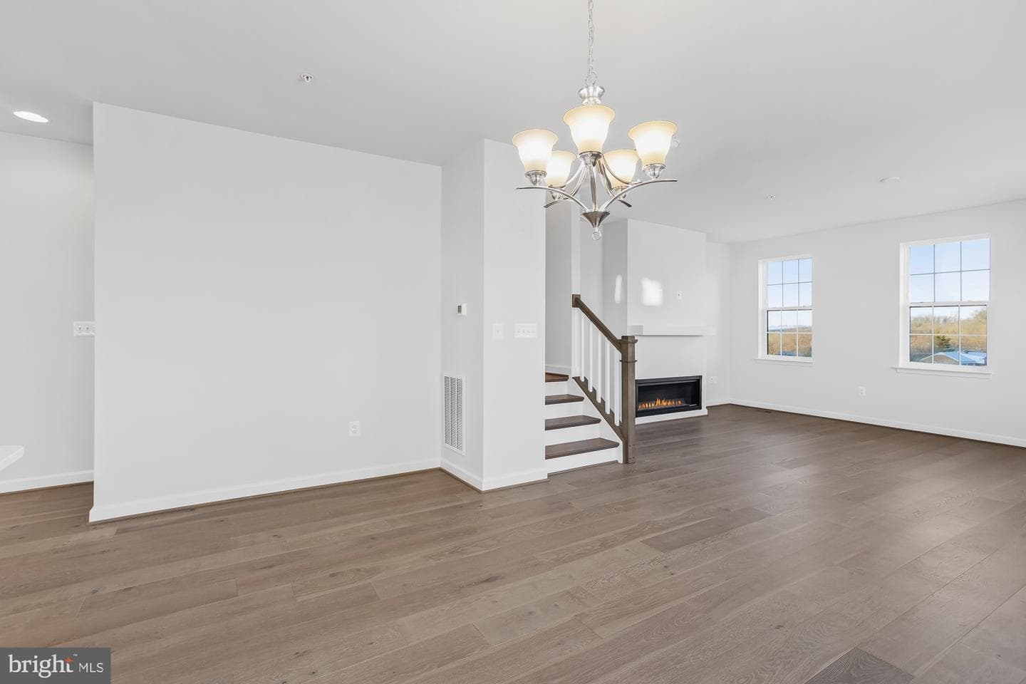 608 Skiff Way photo 23