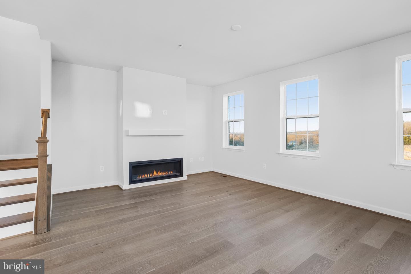 608 Skiff Way photo 25