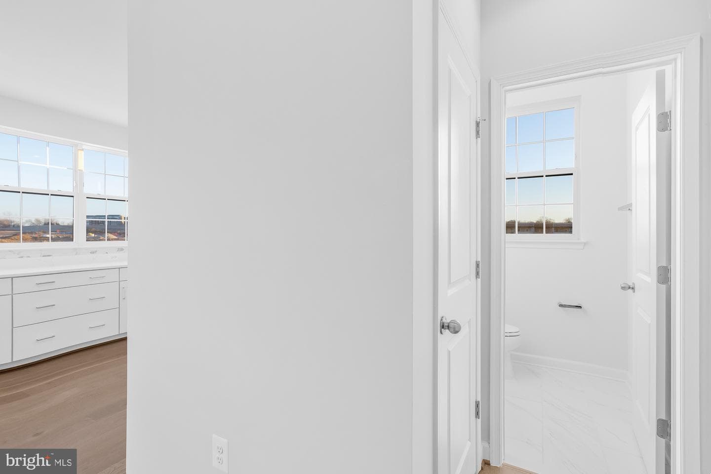 608 Skiff Way photo 31