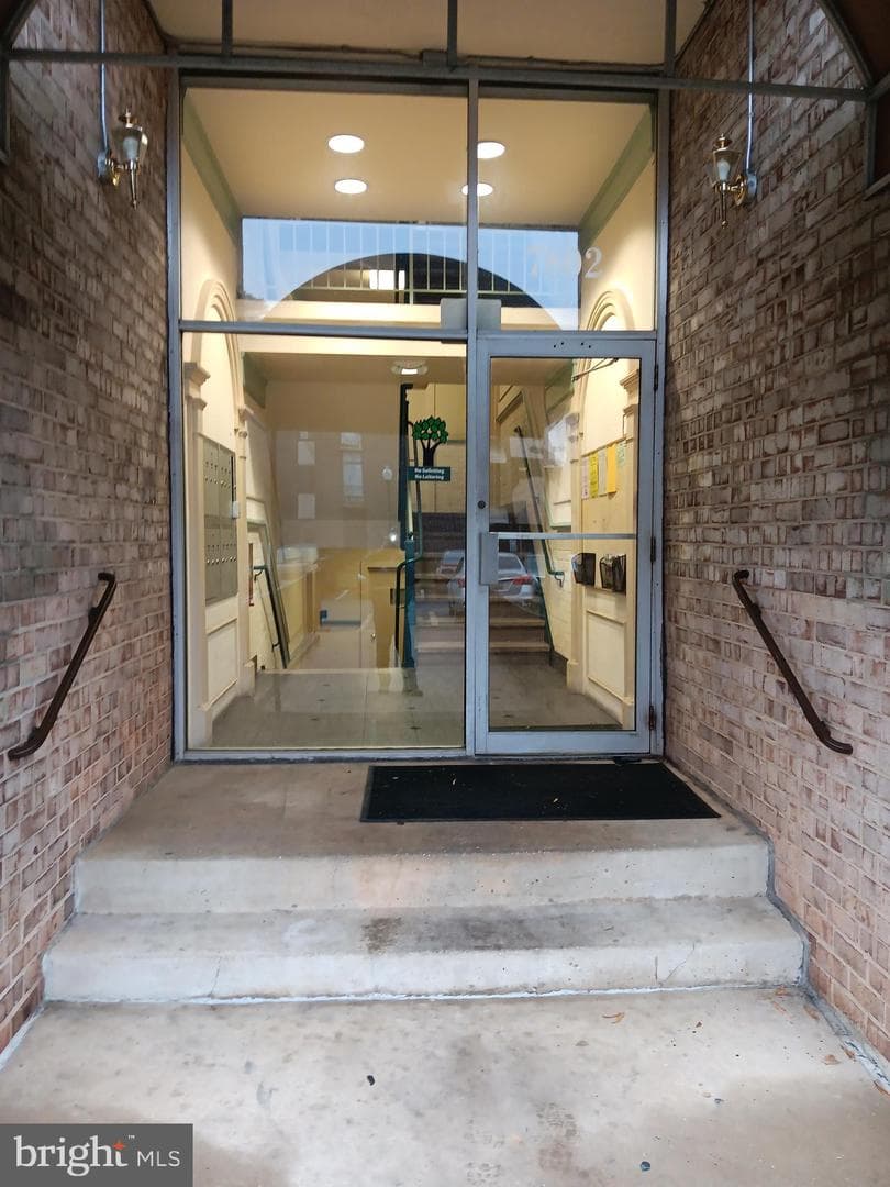 7802 Hanover Parkway #204 / 277 photo 7