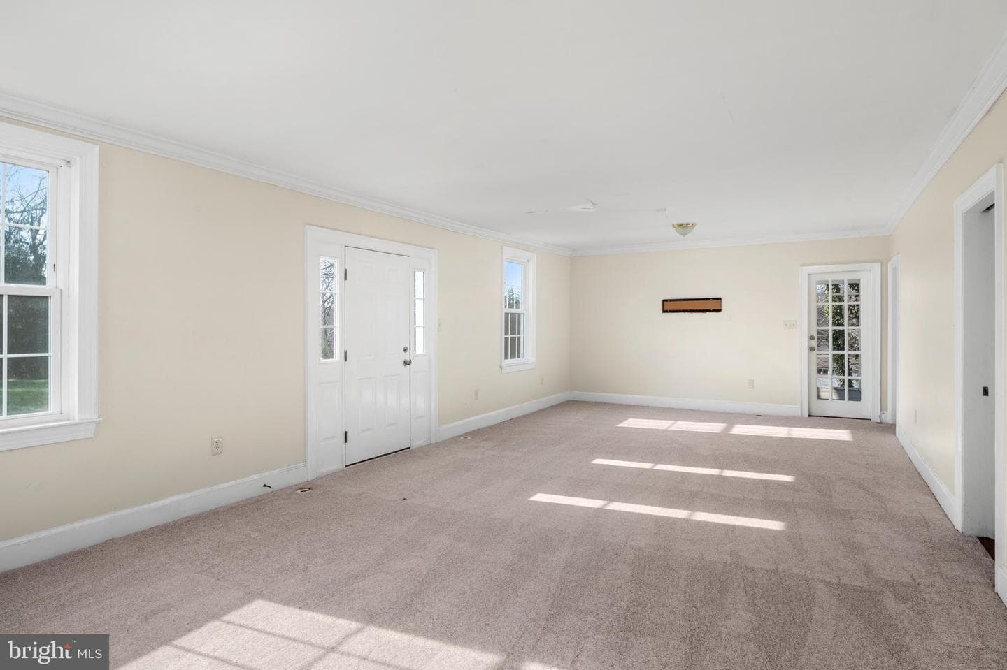 15402 Nomad Drive photo 7