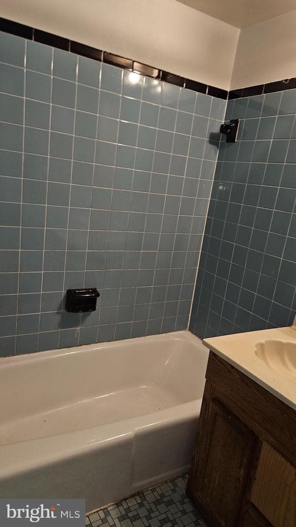 3811 Swann Road #104 photo 2