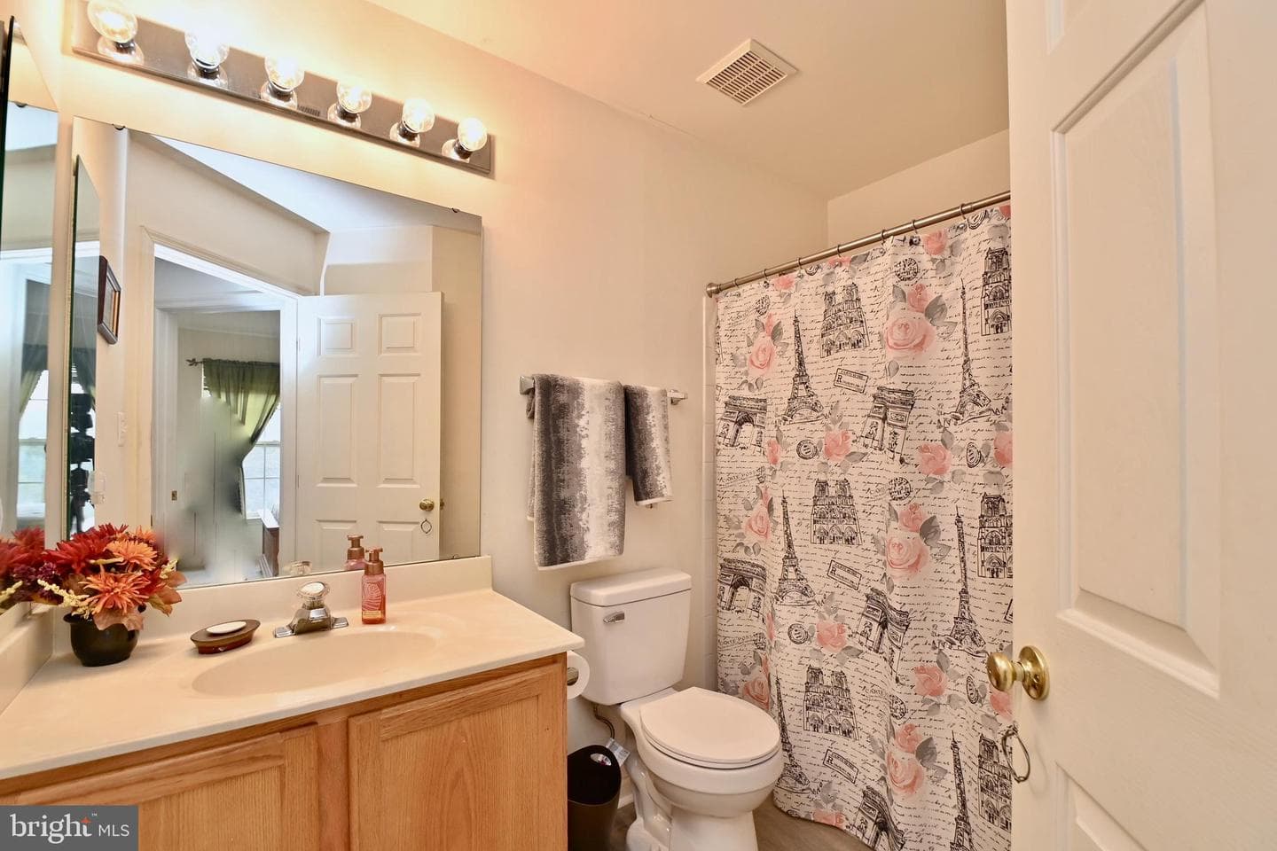 7218 Serenade Circle photo 24