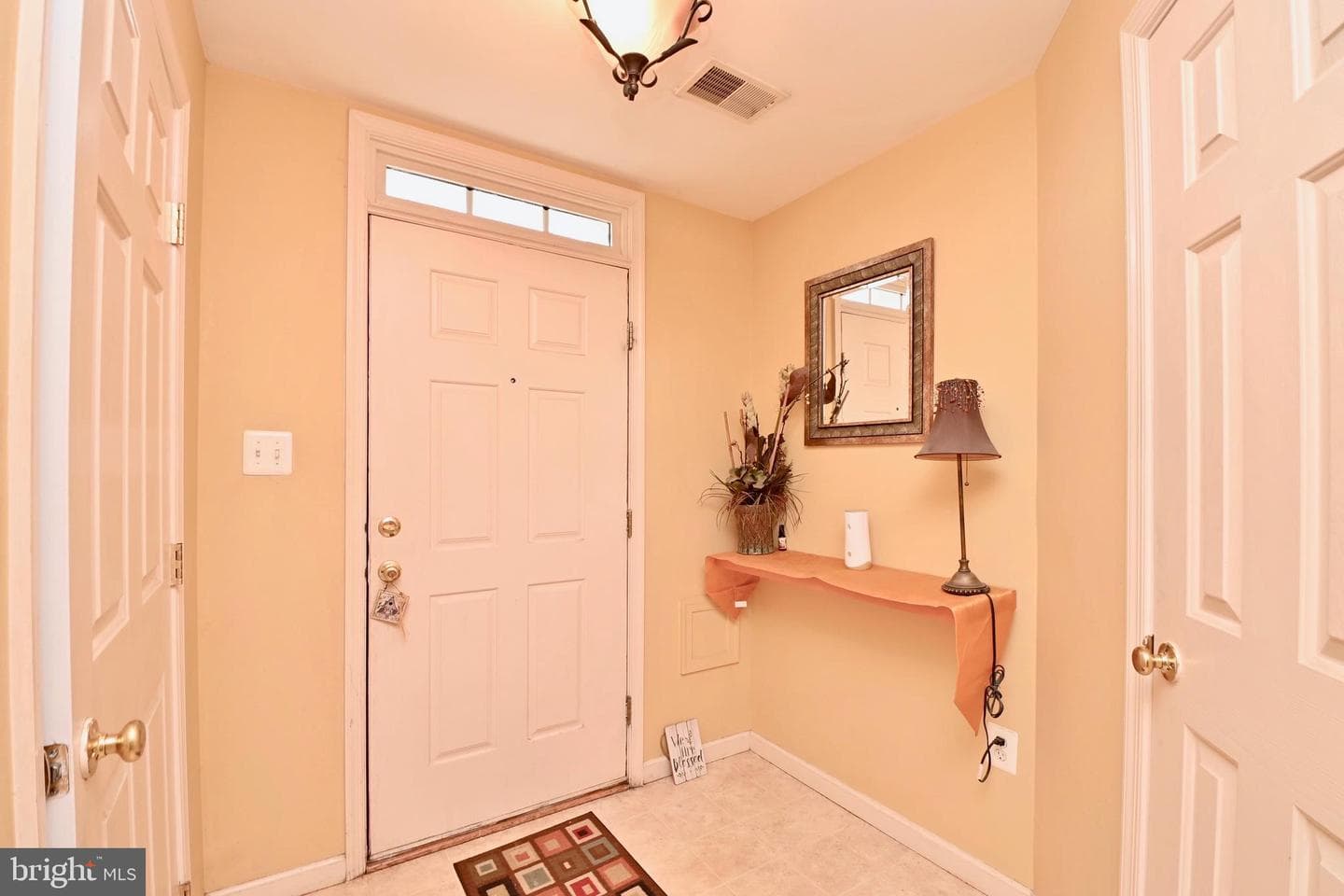 7218 Serenade Circle photo 4