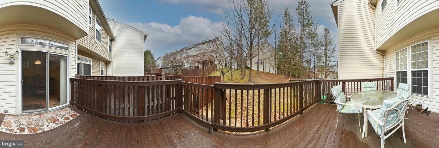 7218 Serenade Circle photo 40