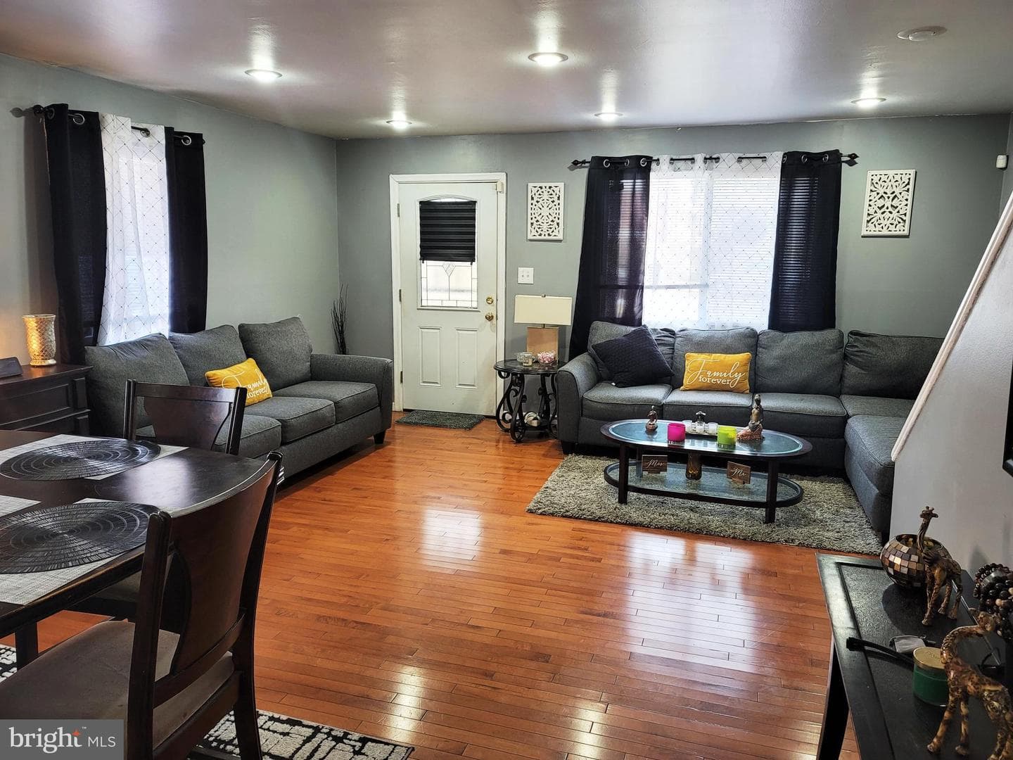 2327 Houston Street photo 6