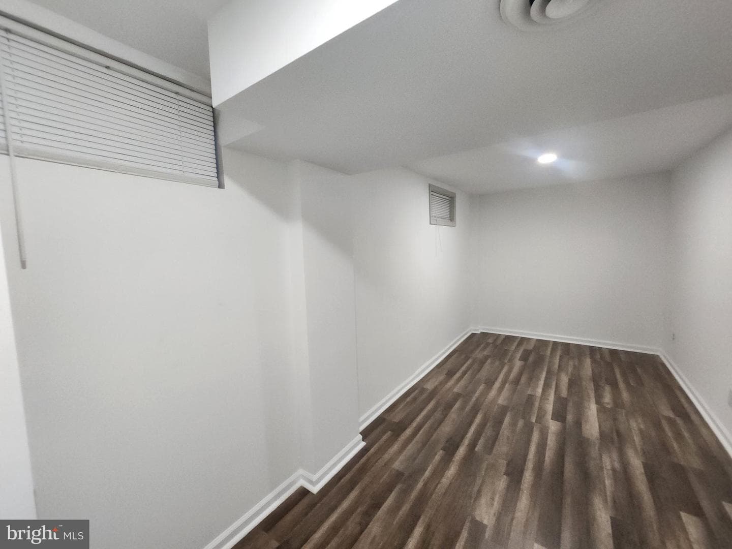 1203 Crisfield Drive photo 39