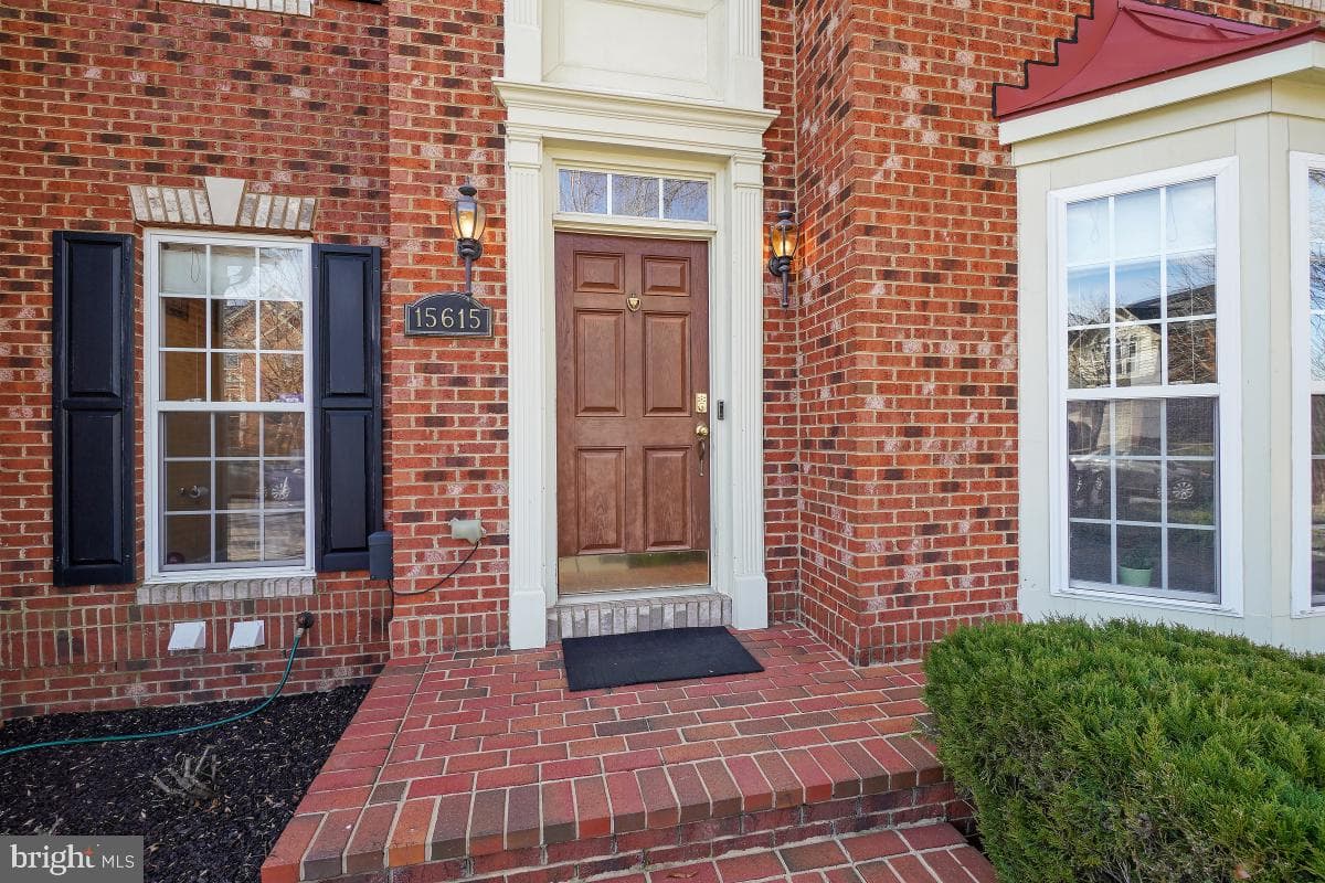 15615 Copper Beech Drive photo 8