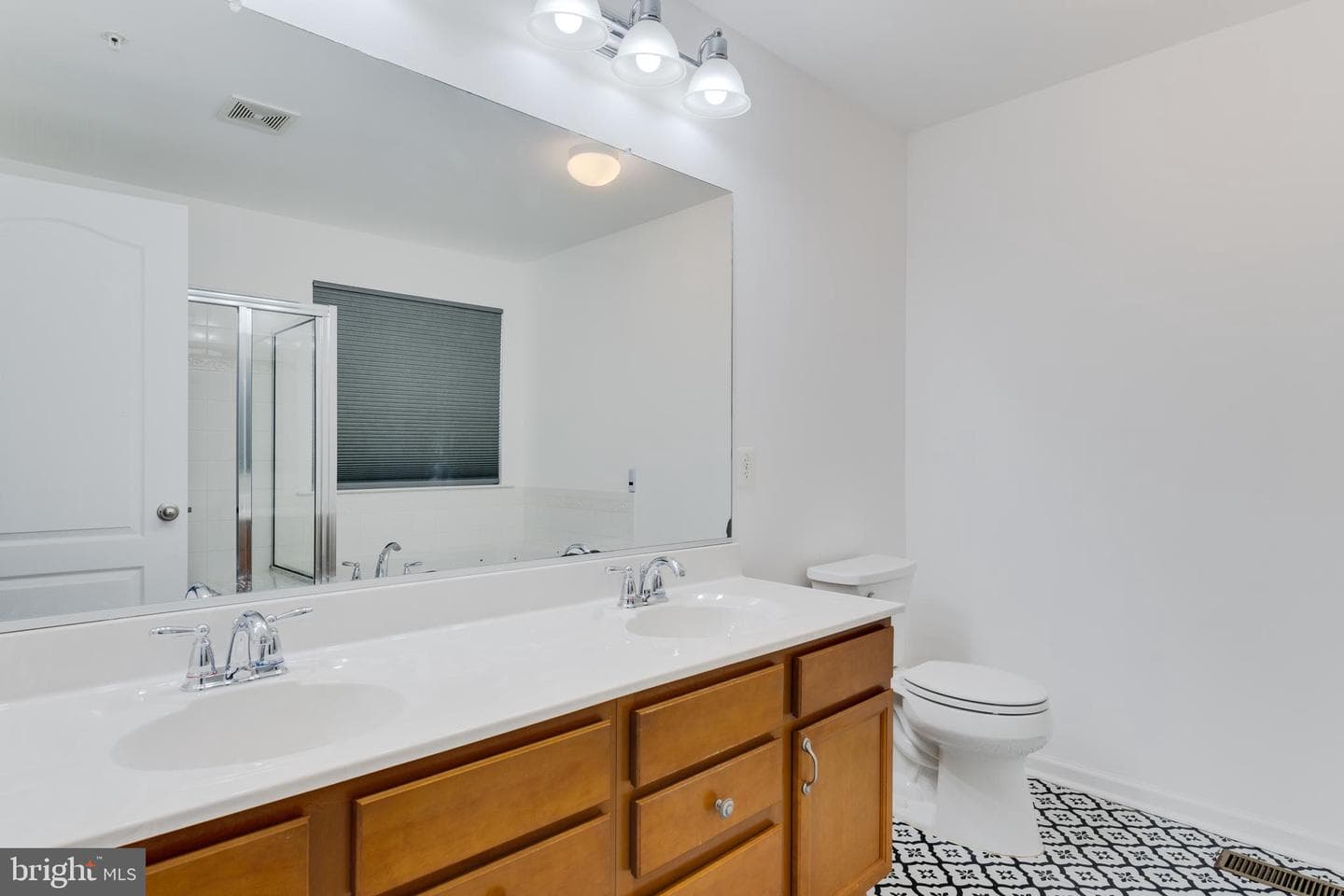 7 Thomasson Court photo 15