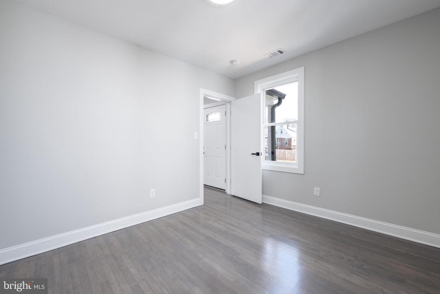 6007 39th Avenue photo 20