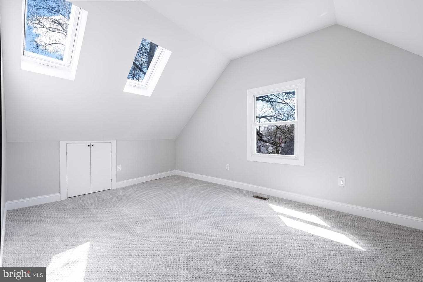 6007 39th Avenue photo 22