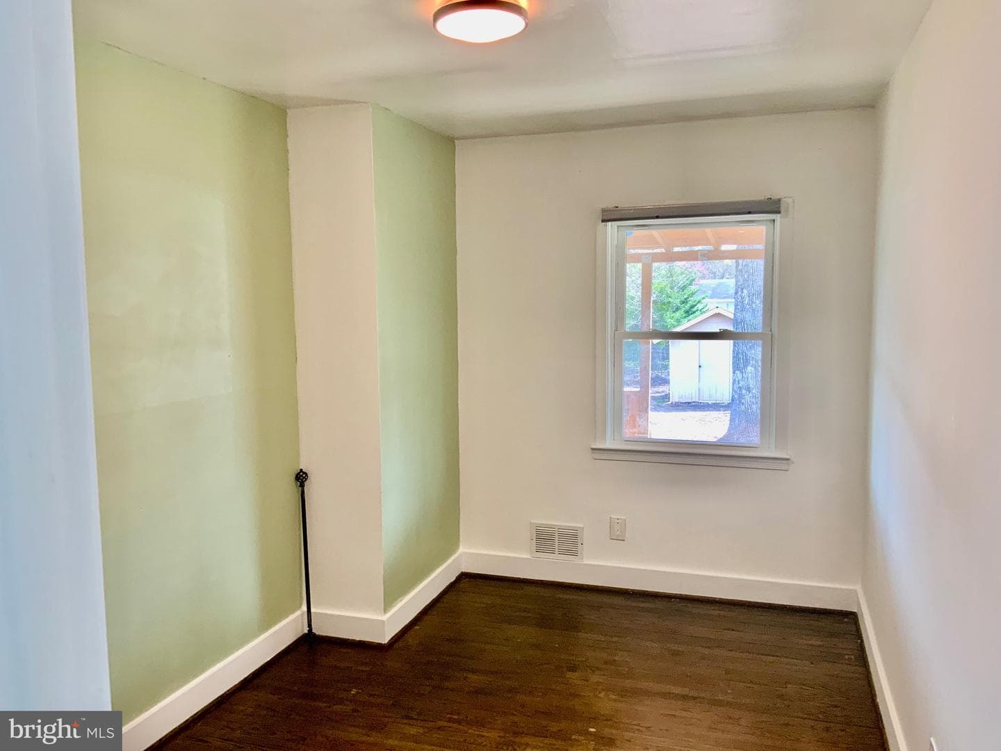9011 3rd Street photo 14