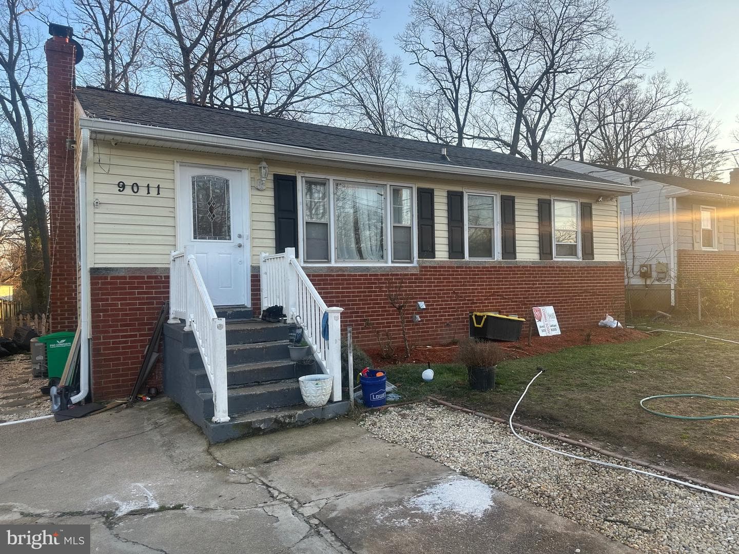 9011 3rd Street photo 25