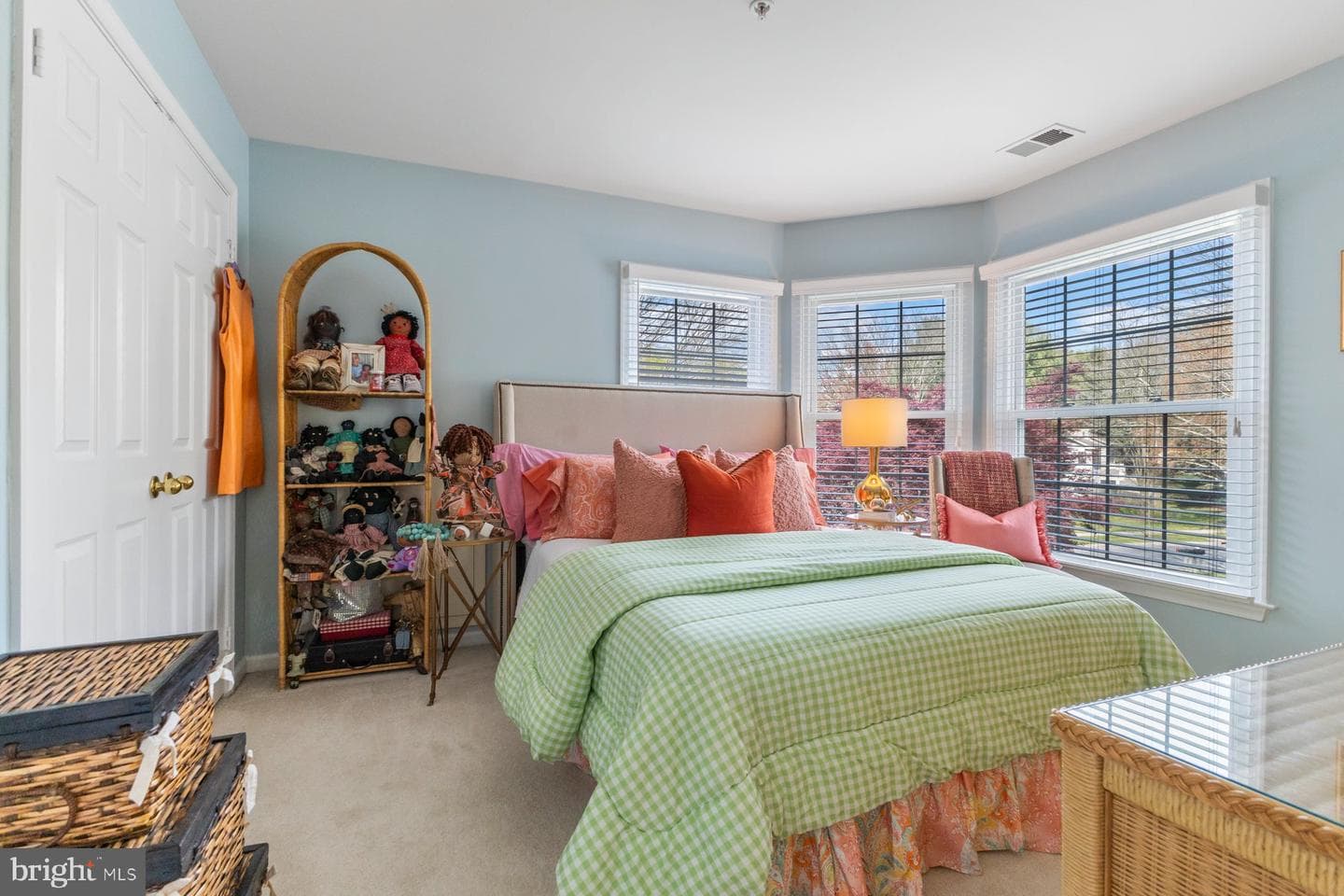 16011 Pennsbury Drive photo 46