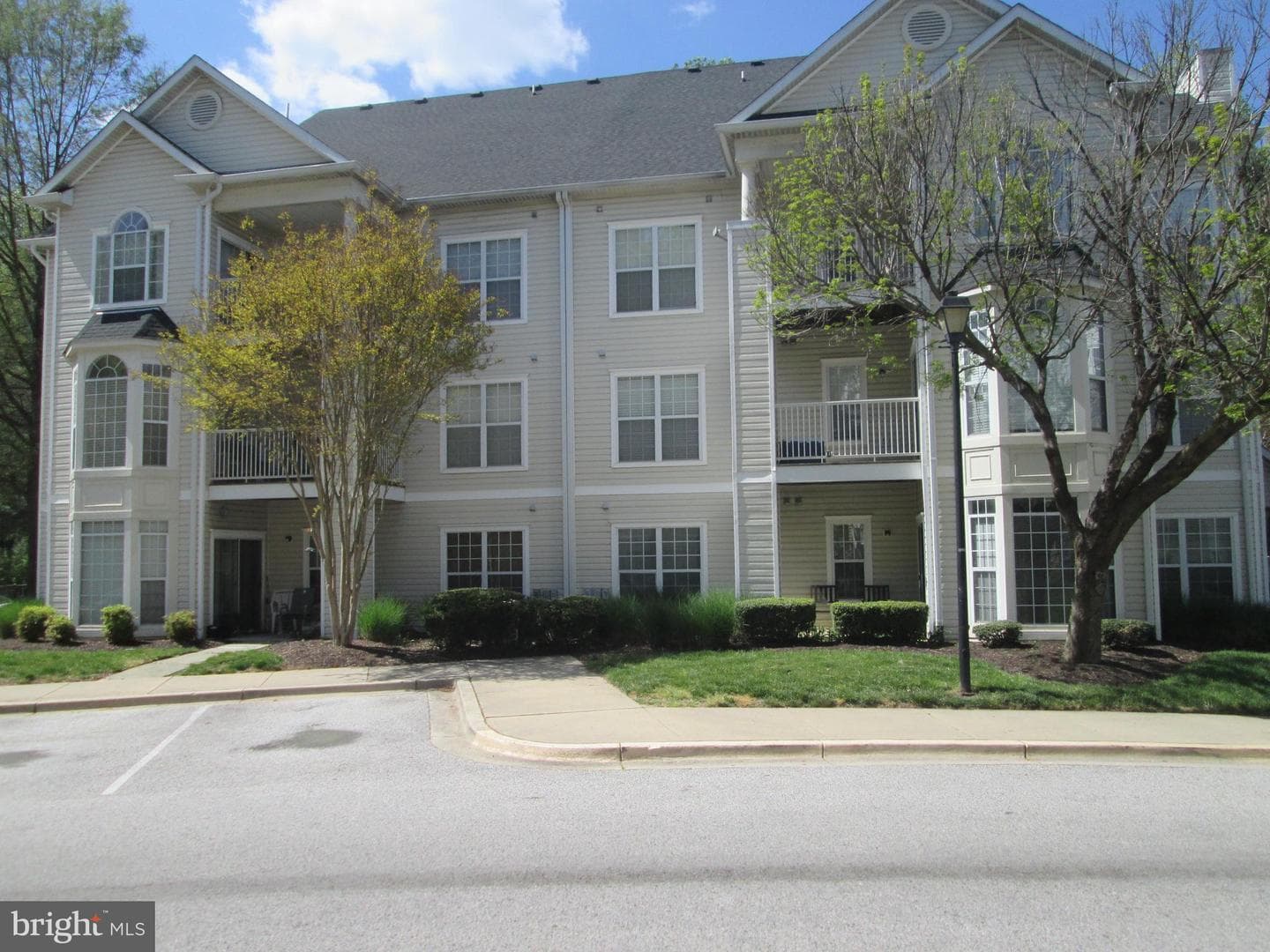 15604 Everglade Lane #5-103 photo 1