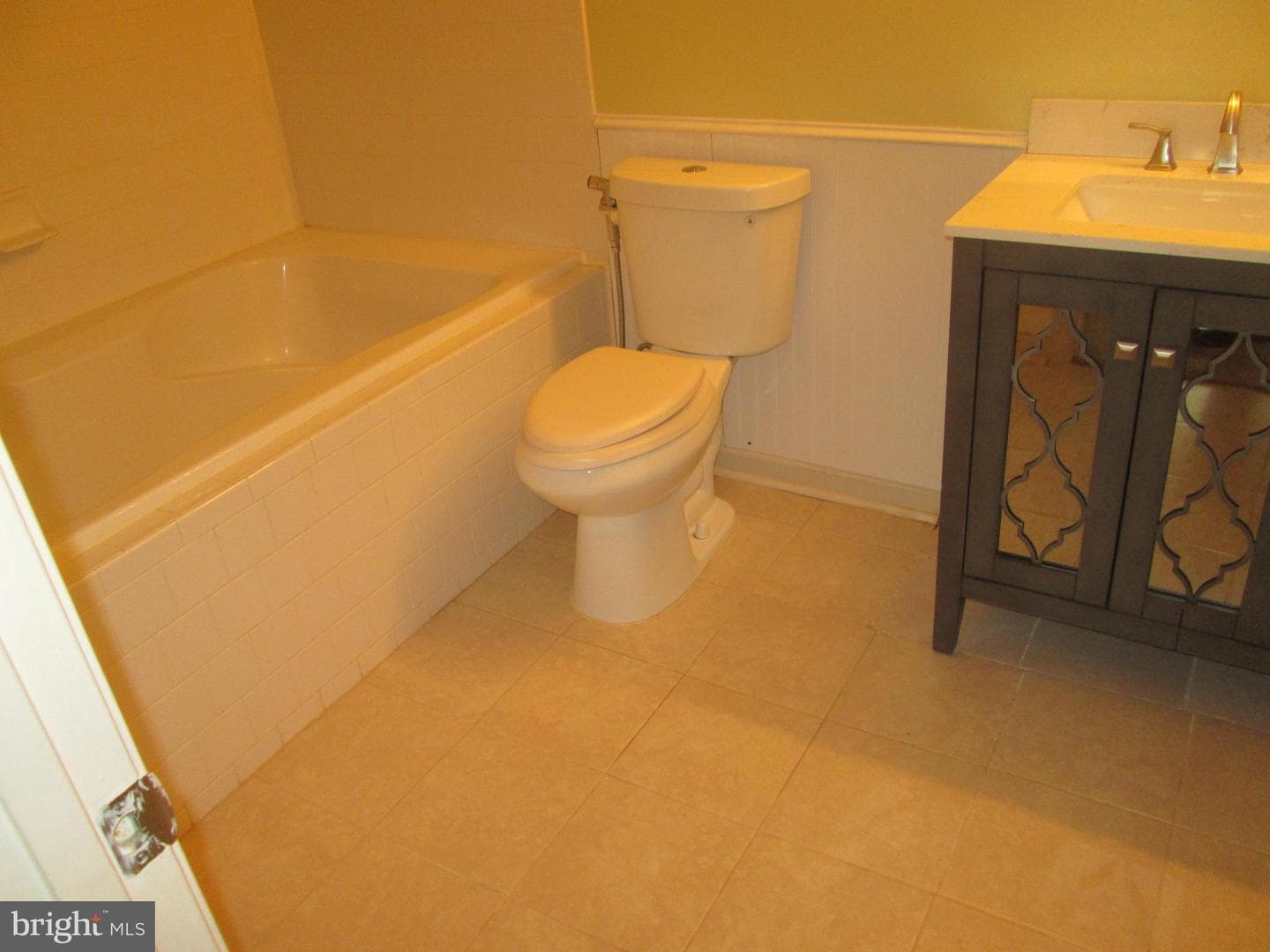 15604 Everglade Lane #5-103 photo 24