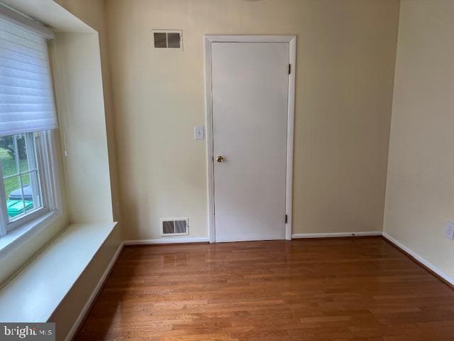 702 W Tantallon Drive photo 10