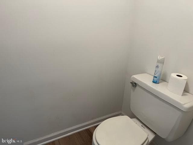 702 W Tantallon Drive photo 12