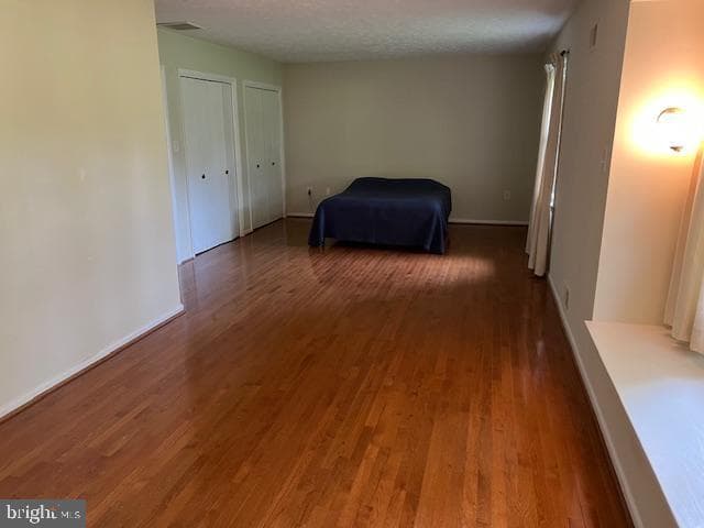 702 W Tantallon Drive photo 21
