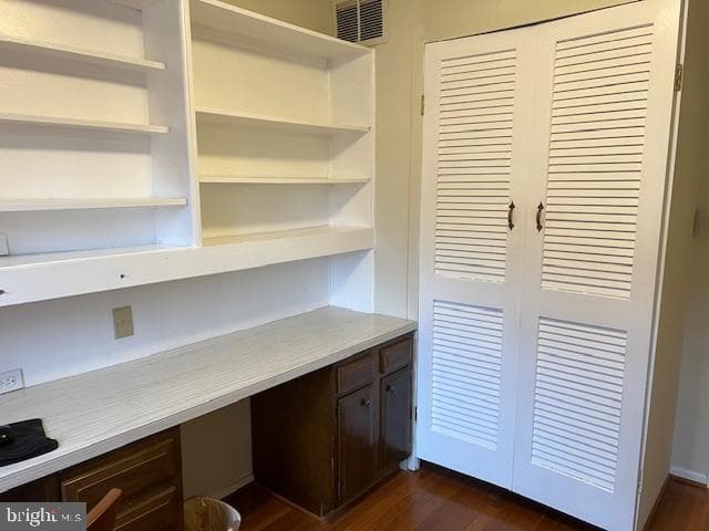 702 W Tantallon Drive photo 31