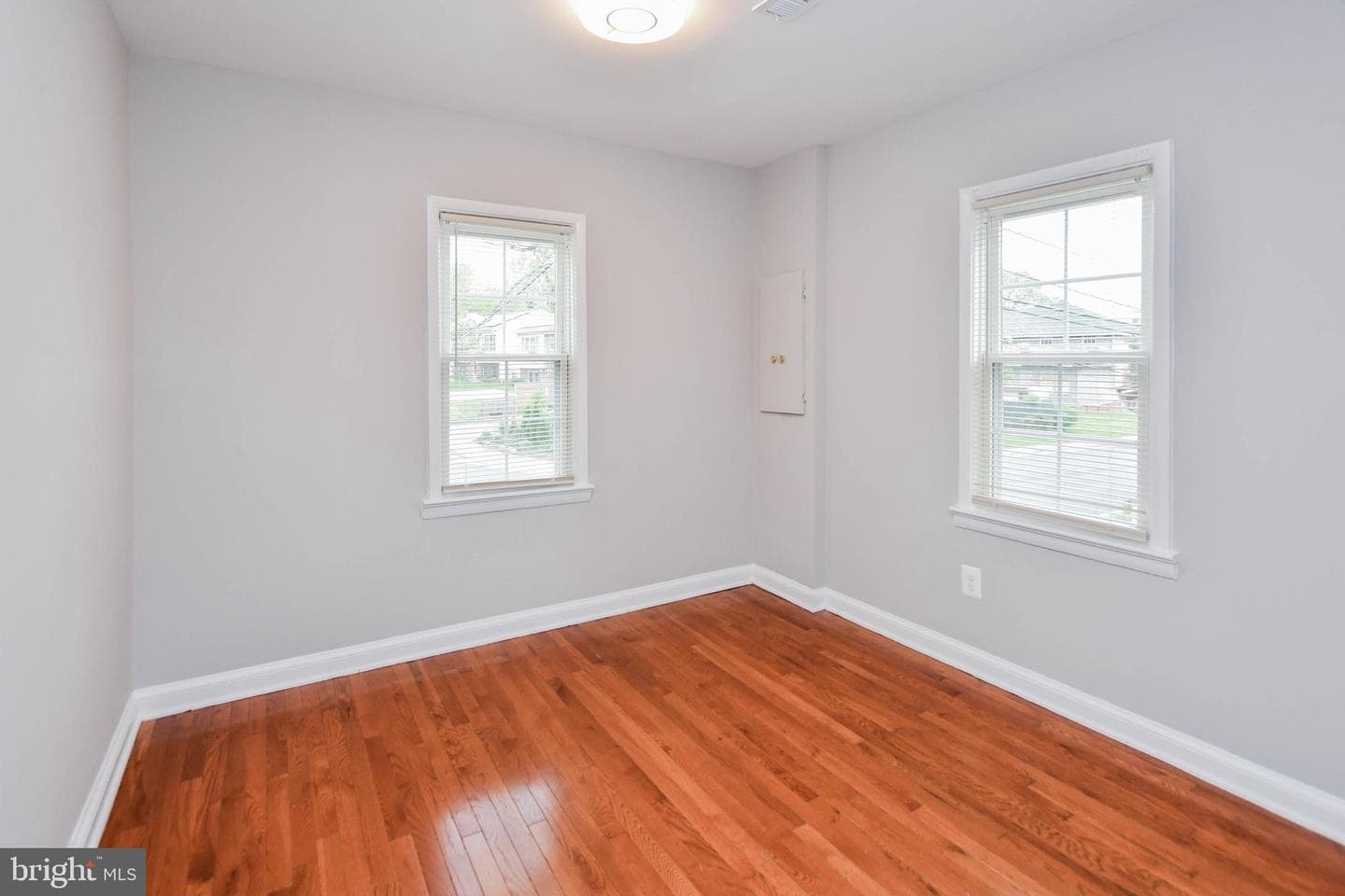 5524 Addison Road photo 26