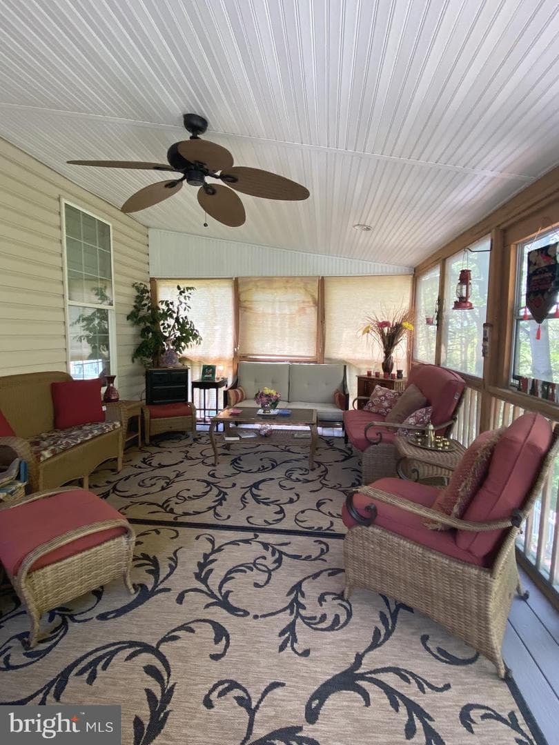 8045 Alloway Lane photo 30